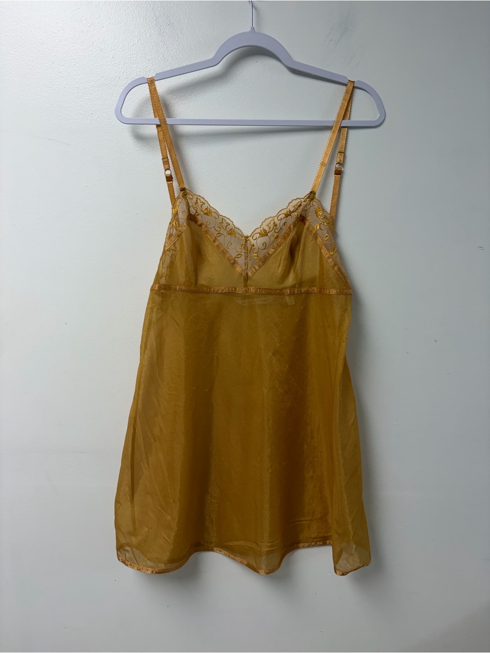 Victoria’s‎ Secret Vintage Gold Sheer Lace Chemise